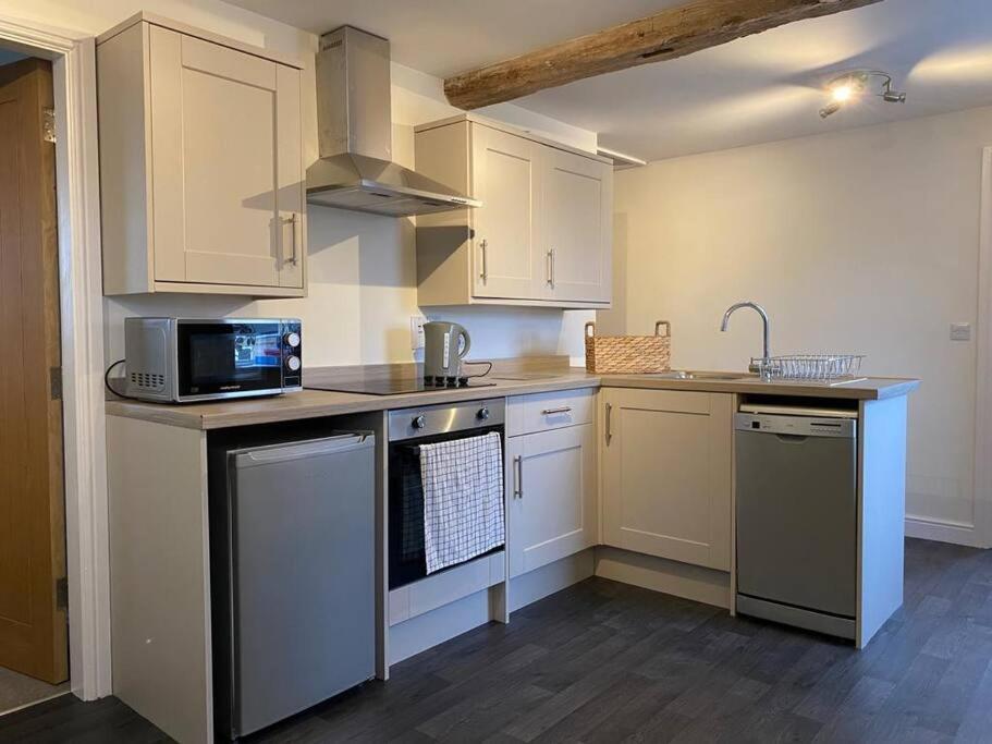 Apartmán The Hayloft At Wrampool Farm Preston  Exteriér fotografie
